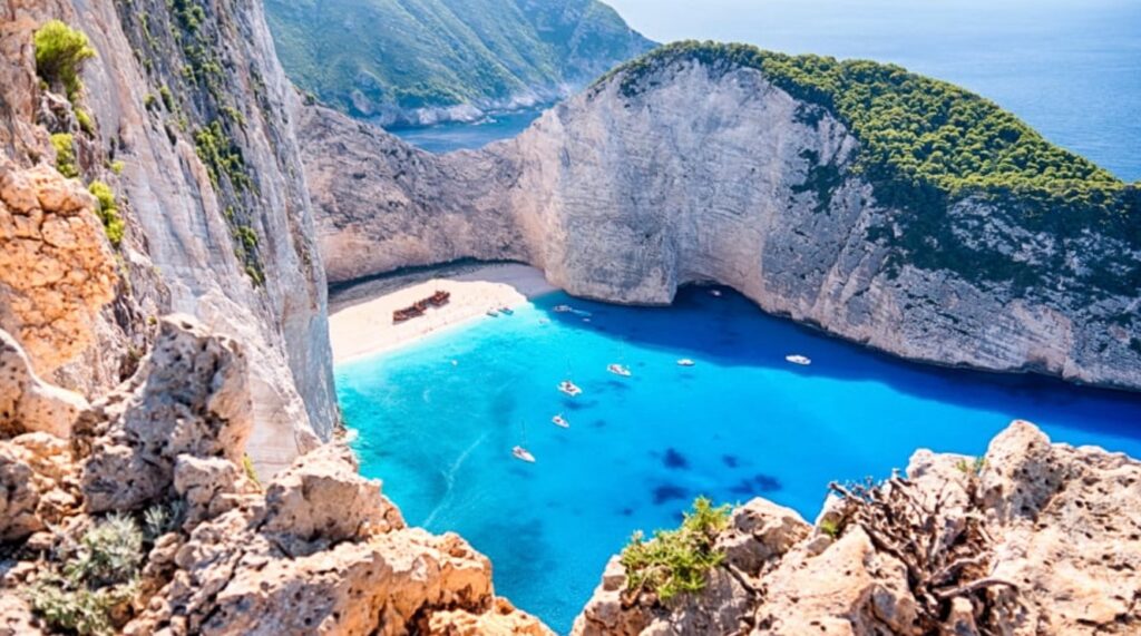 15 лучших мест для посещения в Греции в 2023 году