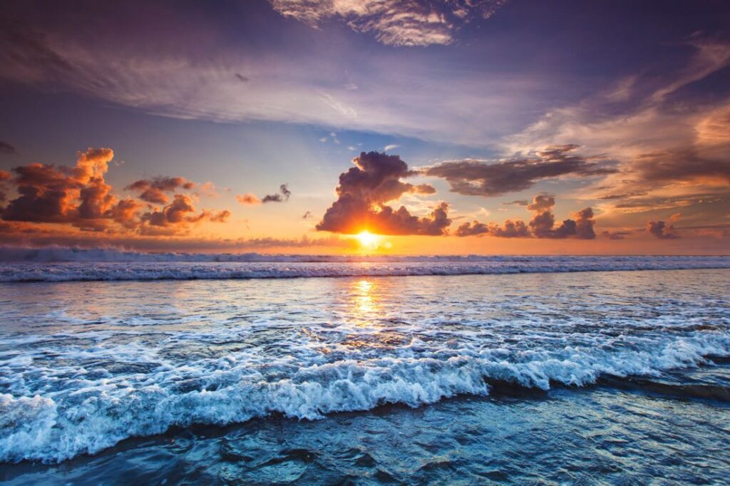 Лучшие пляжи Бали в 2024 году: плавание, серфинг.