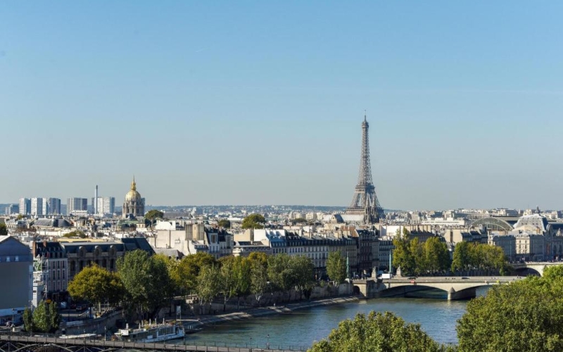 Louis Vuitton планирует открыть свой первый отель в Париже
